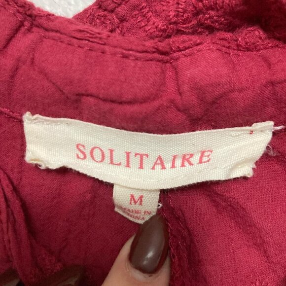 Solitaire Red Burgundy Embroidered Floral Button Down Shirt Size Medium - Picture 3 of 7